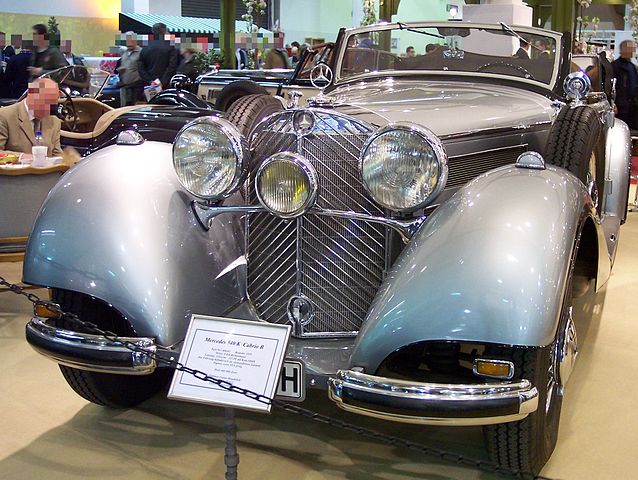 638px-Mercedes-Benz_540K_Cabriolet_B_silver_v_TCE