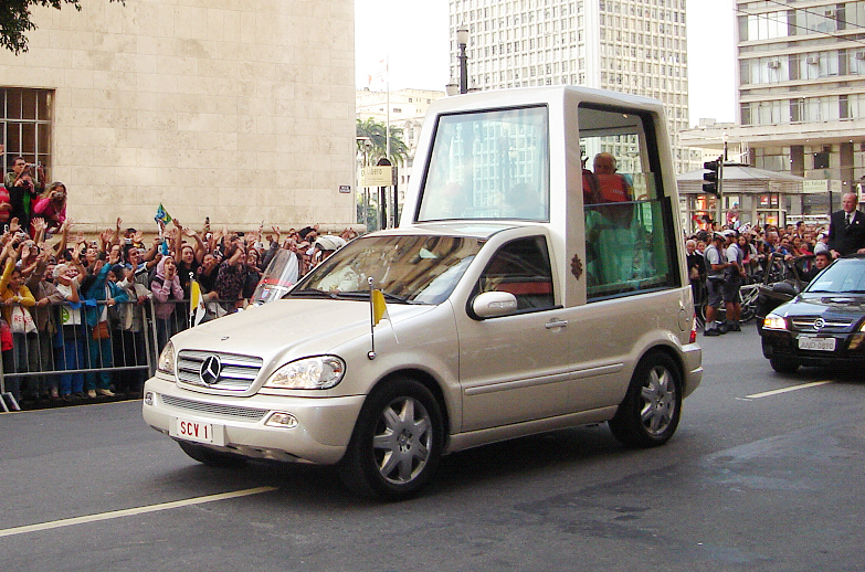 Popemobil_Mai_2007