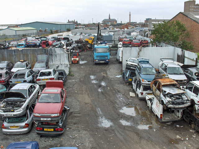 Car_Breakers_Yard,_Railway_Street,_Grimsby_-_geograph.org.uk_-_532632