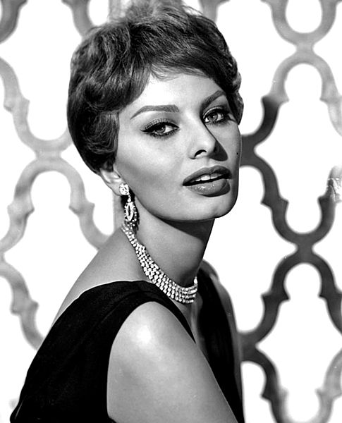 485px-Sophia_Loren_-_1959